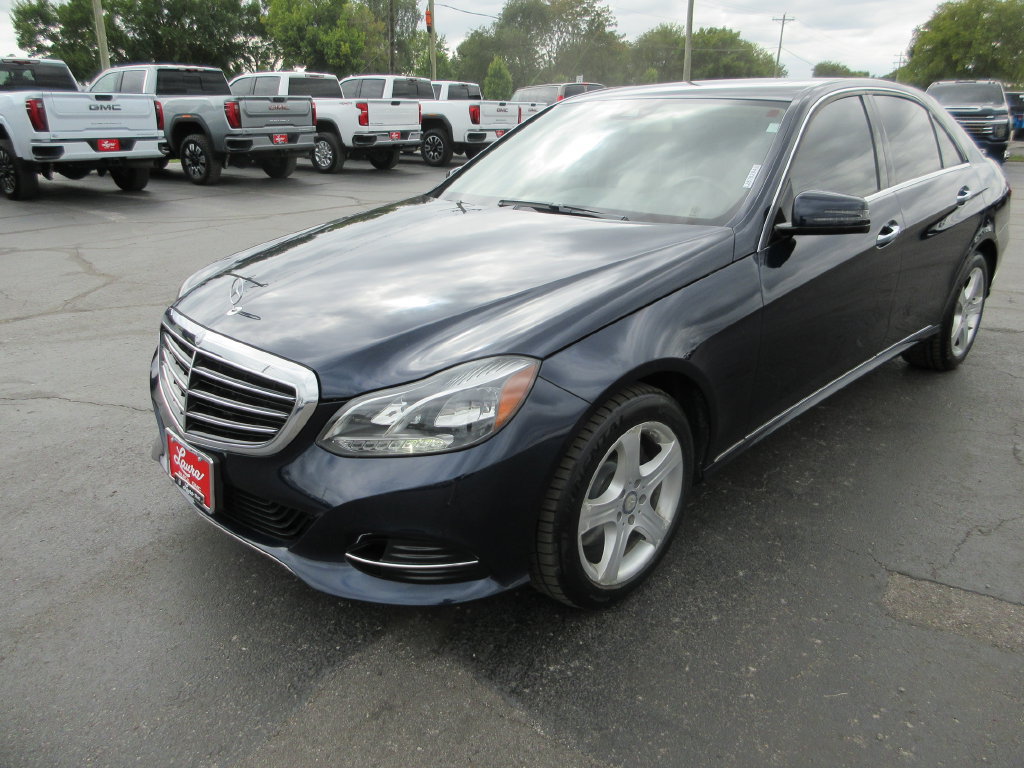 Used 2014 Mercedes-Benz E 350 4MATIC Sedan image 8