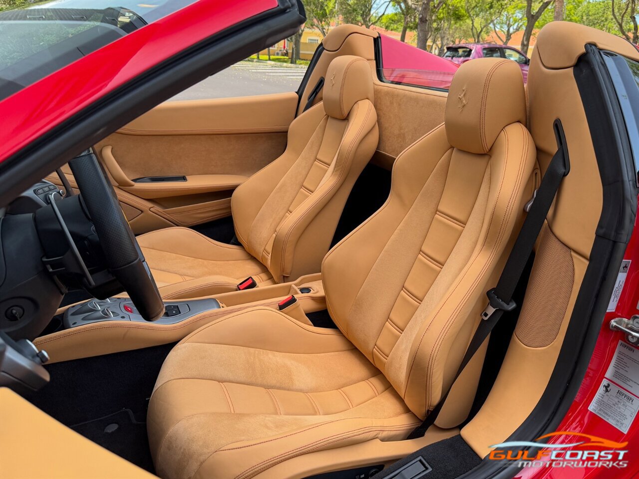 Used 2012 Ferrari 458 Spider RWD image 20