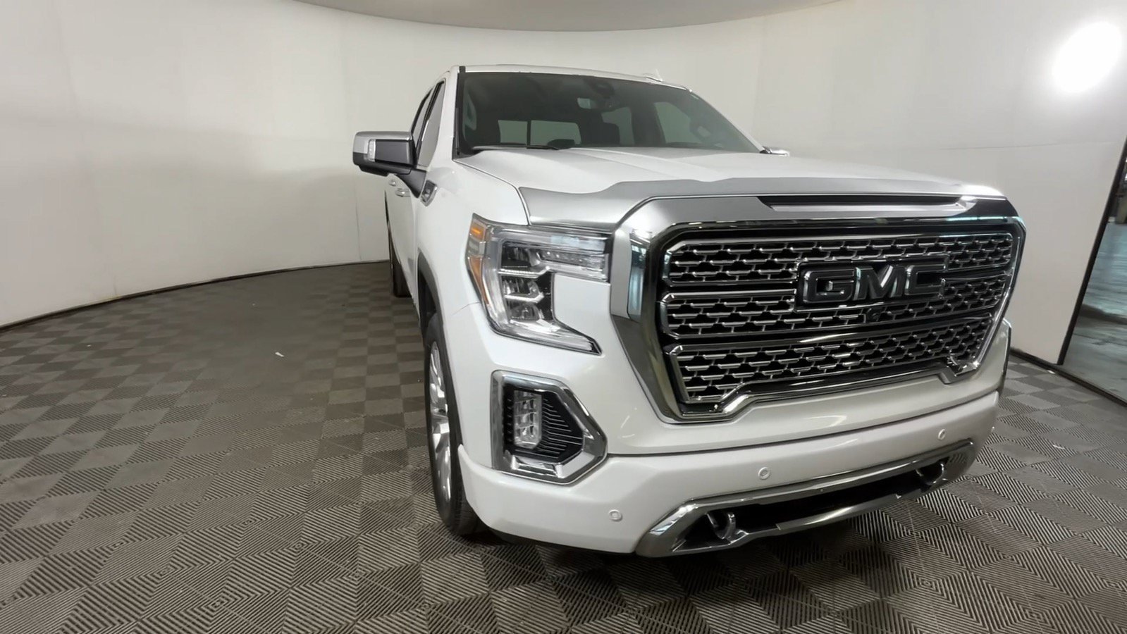 Used 2021 GMC Sierra 1500 Denali w/ Denali Ultimate Package AWD/4WD image 19