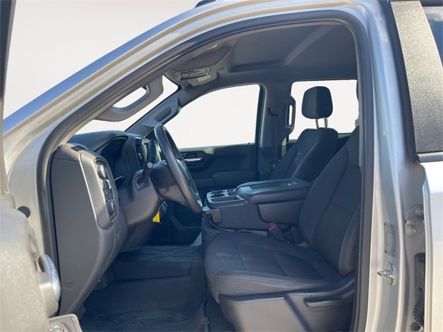 Used 2019 Chevrolet Silverado 1500 Custom w/ Custom Value Package image 9