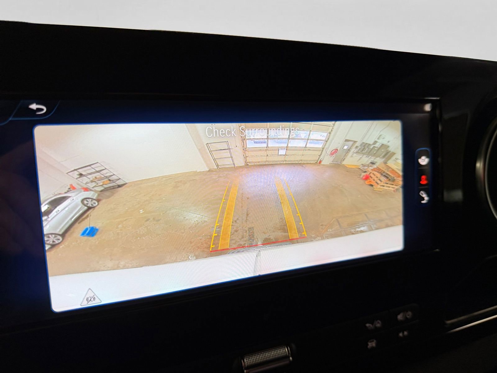 Used 2024 Mercedes-Benz eSprinter 170 Cargo w/ Dashboard Charging Package image 33