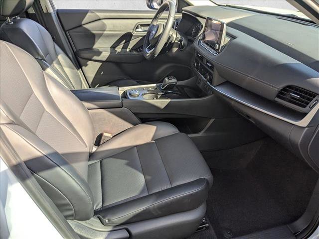 Certified 2024 Nissan Rogue SV w/ SV Premium Package image 21