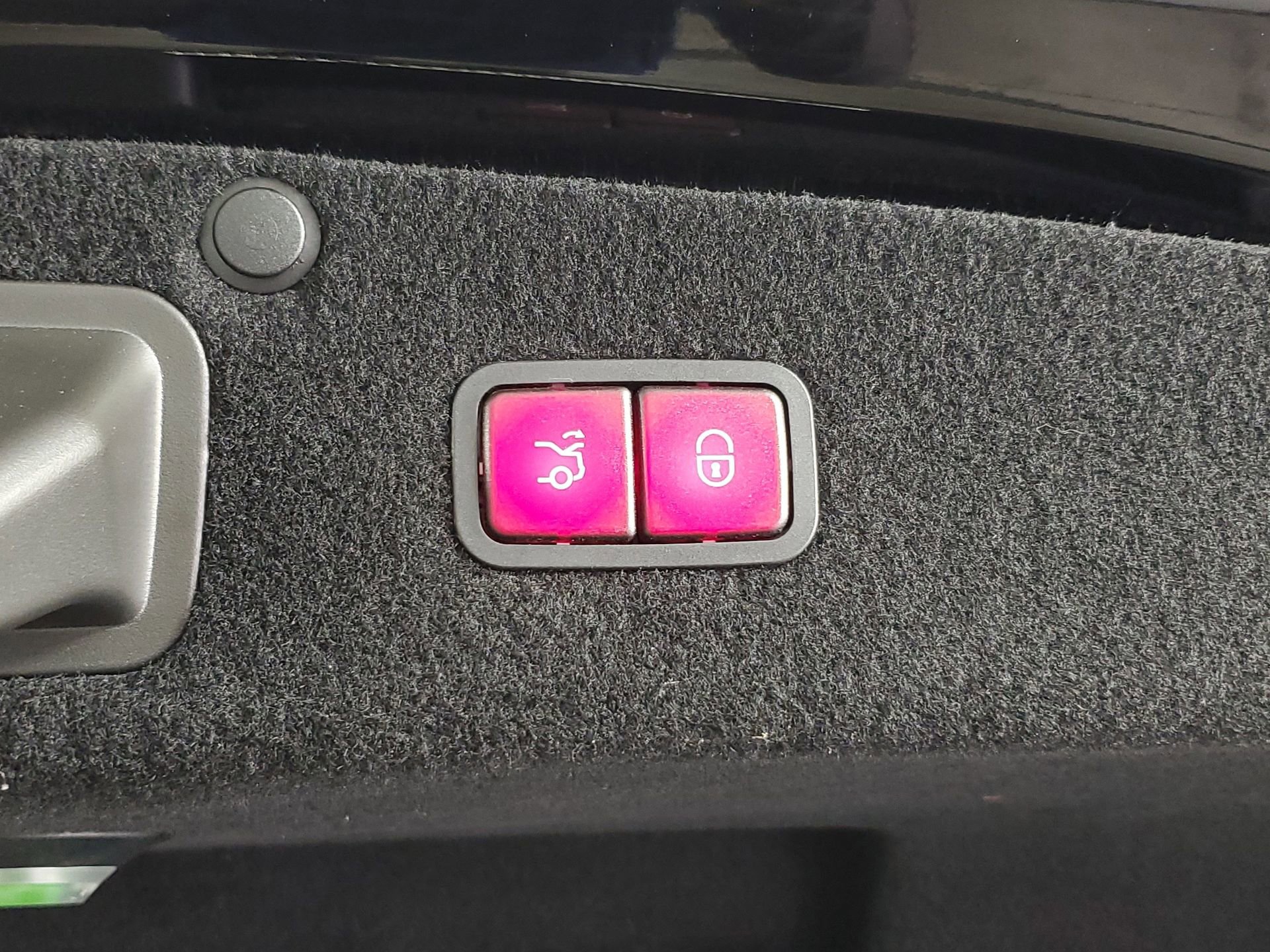 Used 2019 Mercedes-Benz Maybach S 650 image 22