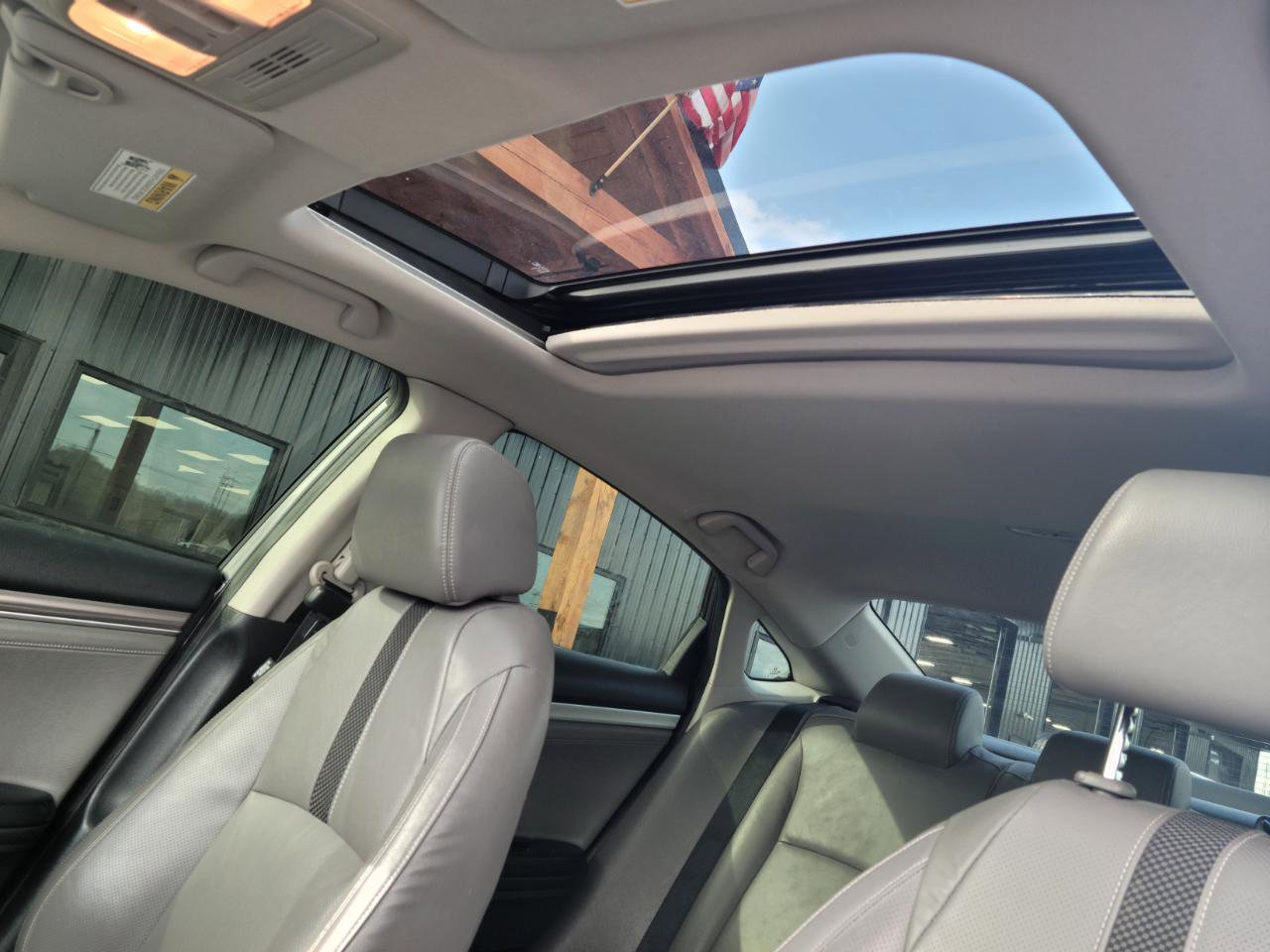 Used 2019 Honda Civic EX-L image 14