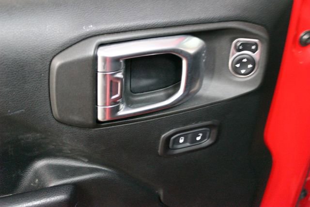 Used 2018 Jeep Wrangler Unlimited Sport w/ Cold Weather Group AWD/4WD image 12