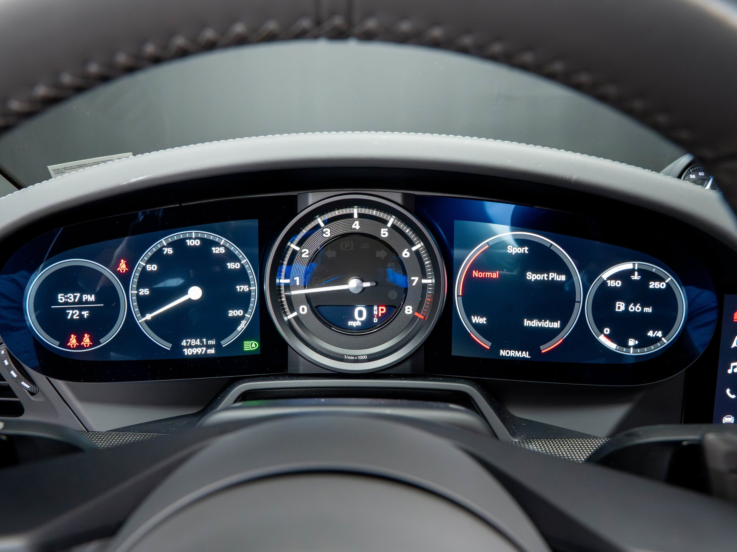Certified 2022 Porsche 911 Carrera S RWD image 28