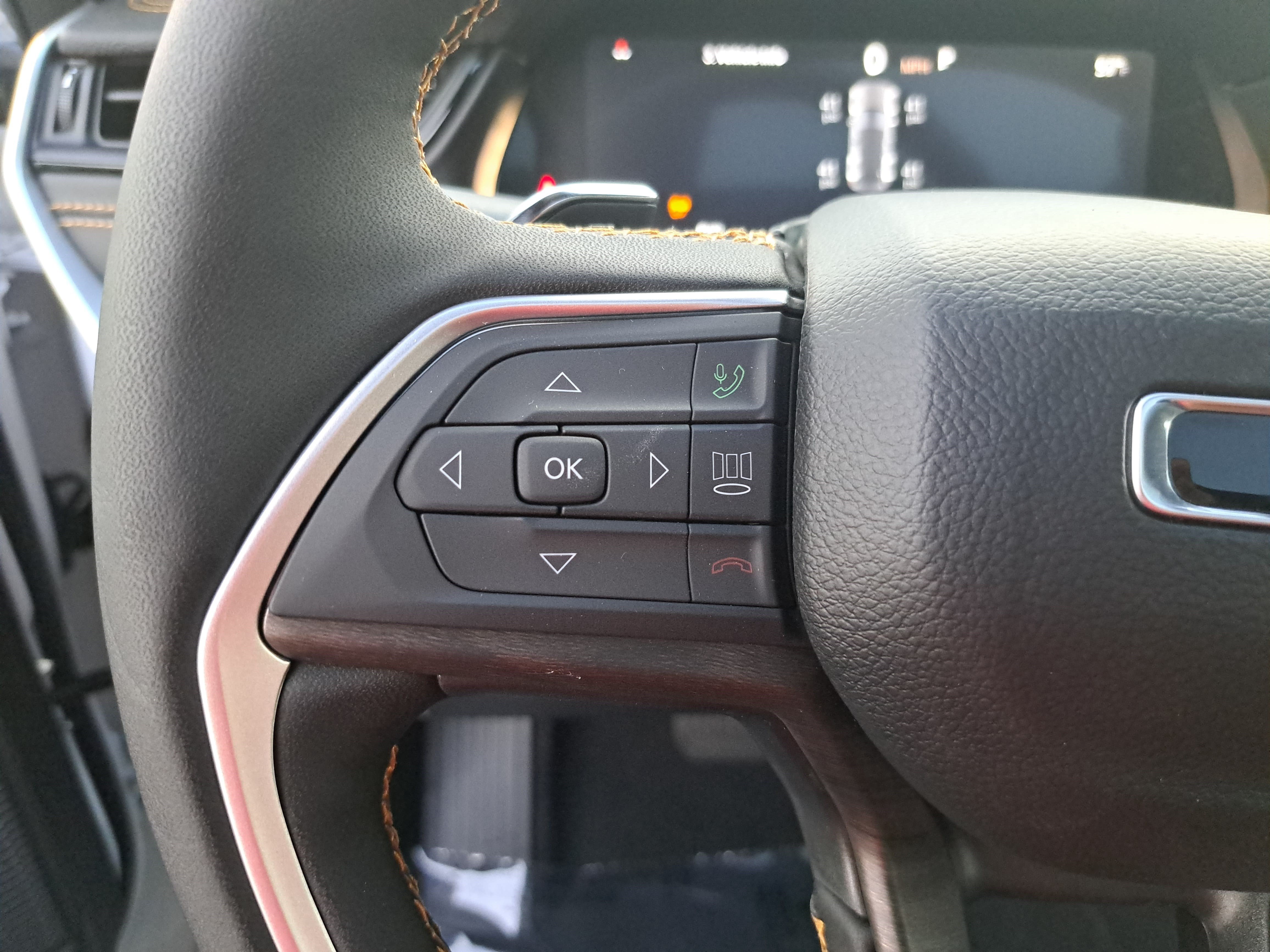 New 2026 Jeep Grand Cherokee Limited AWD/4WD image 17