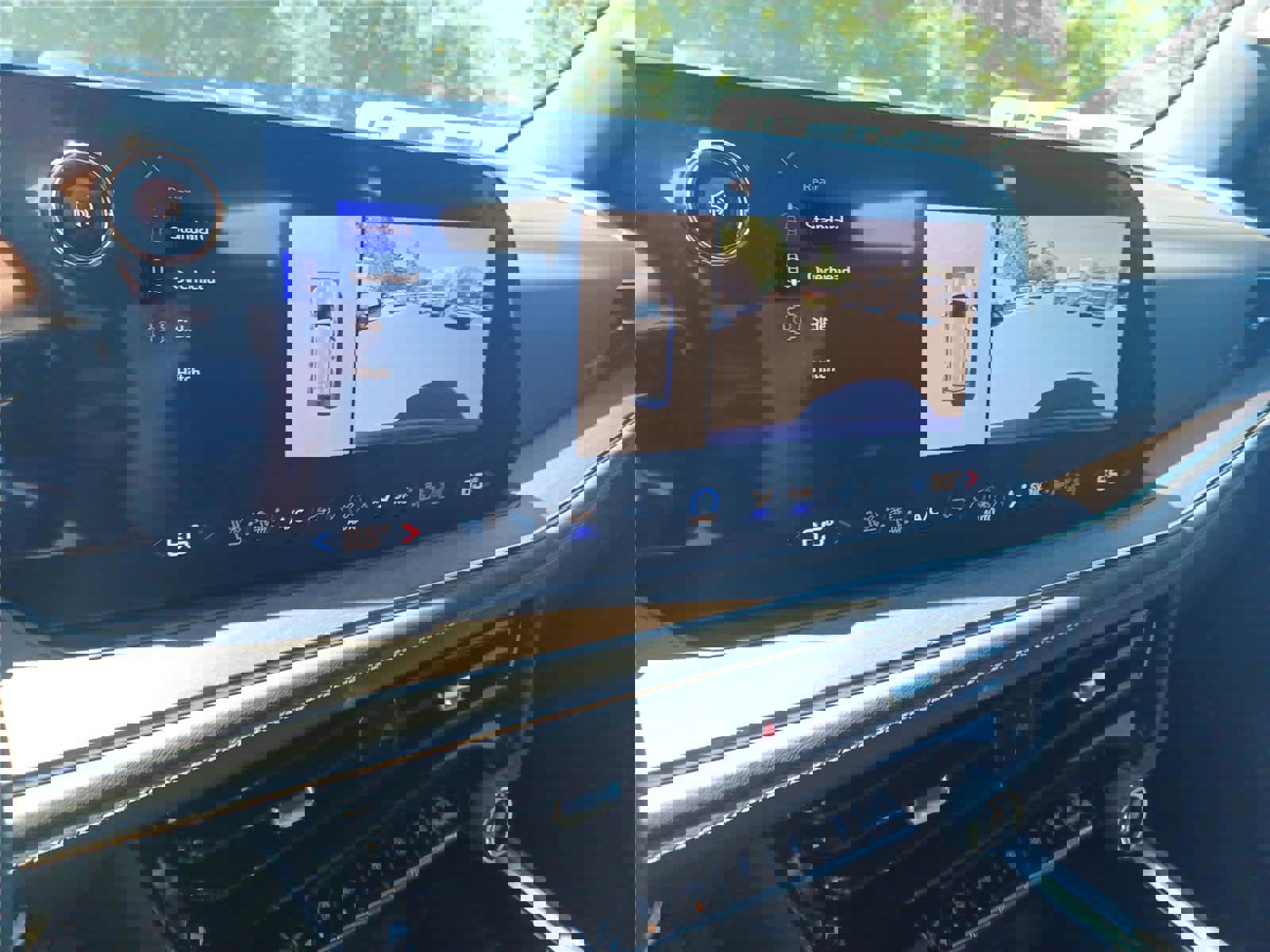 Used 2025 Chevrolet Tahoe High Country image 16