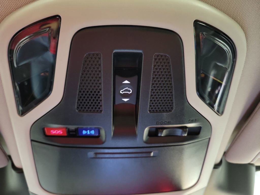 Used 2025 Subaru Outback Limited image 19