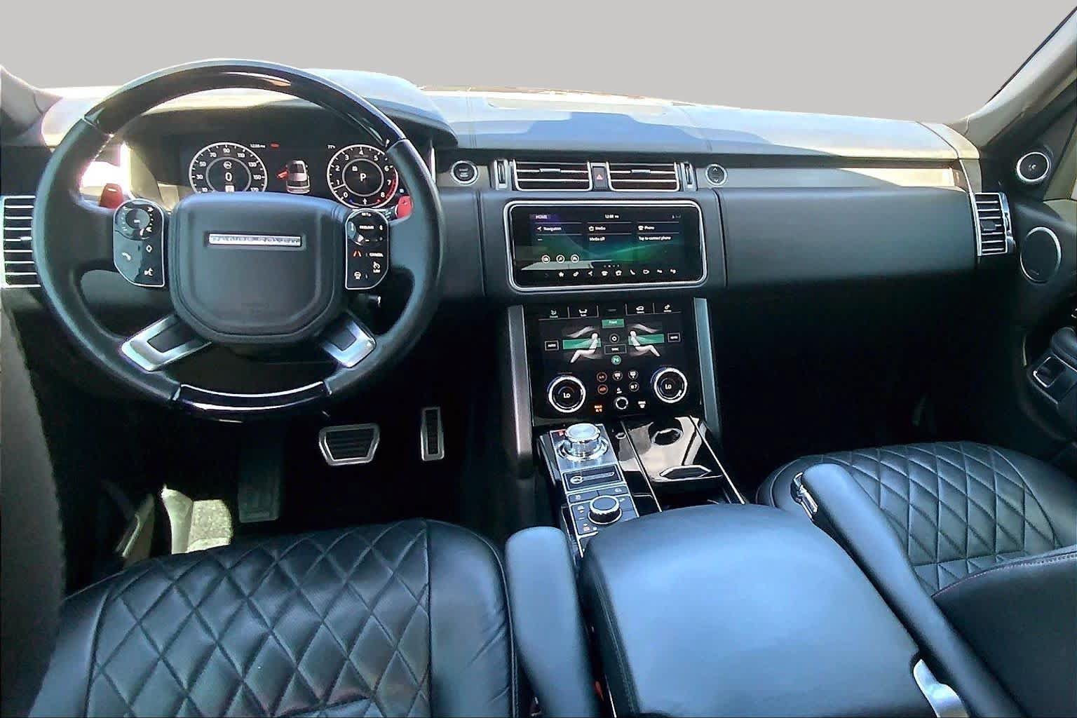 Used 2018 Land Rover Range Rover SV Autobiography Dynamic AWD/4WD image 16