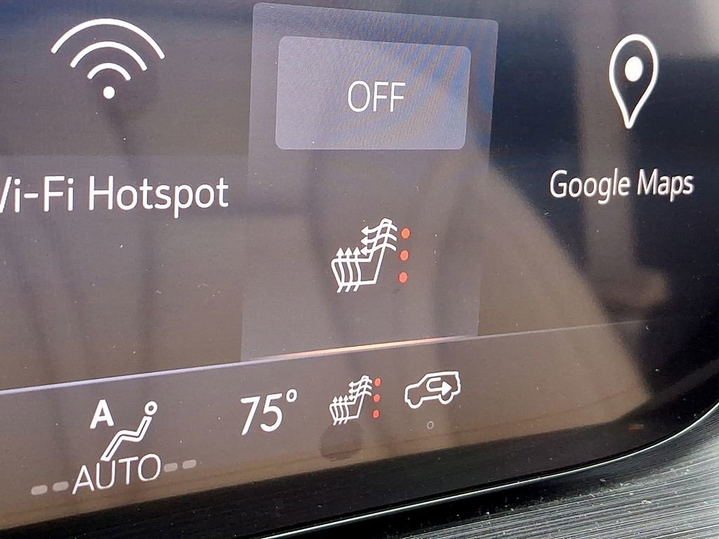 Used 2025 Buick Envision Preferred image 23