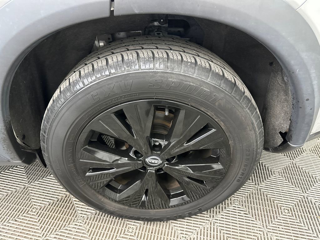 Used 2022 Nissan Rogue SV image 20