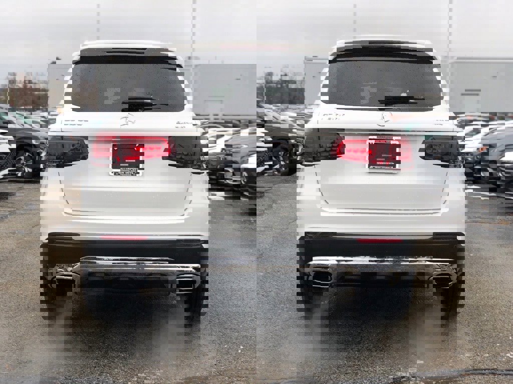 Used 2022 Mercedes-Benz GLC 300 4MATIC image 5