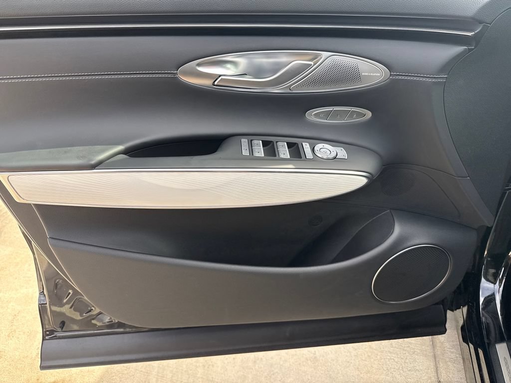 New 2026 Genesis GV70 2.5T Advanced AWD/4WD image 10