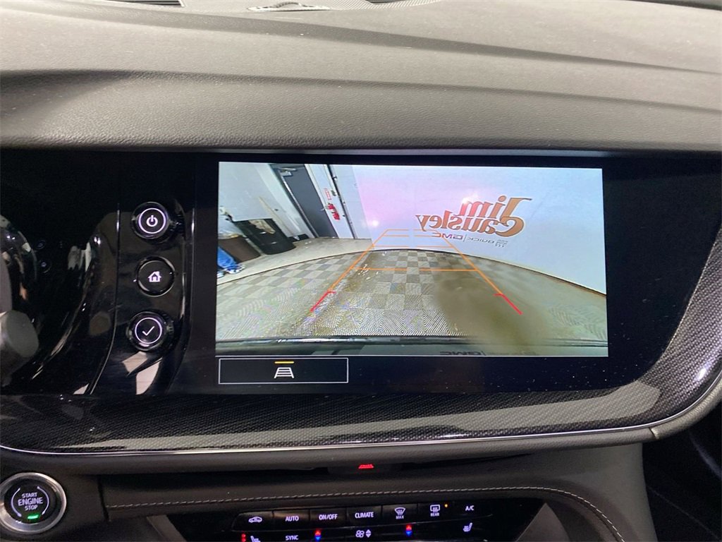 Used 2022 Buick Envision Preferred image 17