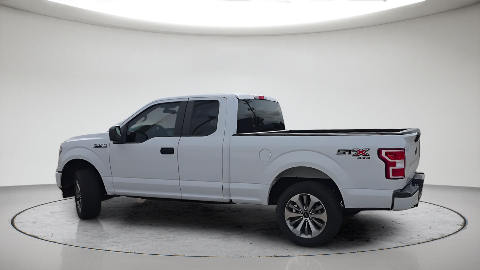Used 2018 Ford F150 XL w/ Equipment Group 101A Mid AWD/4WD image 10