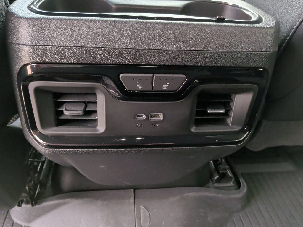 Used 2024 GMC Sierra 2500 AT4 w/ AT4 Premium Plus Package AWD/4WD image 44