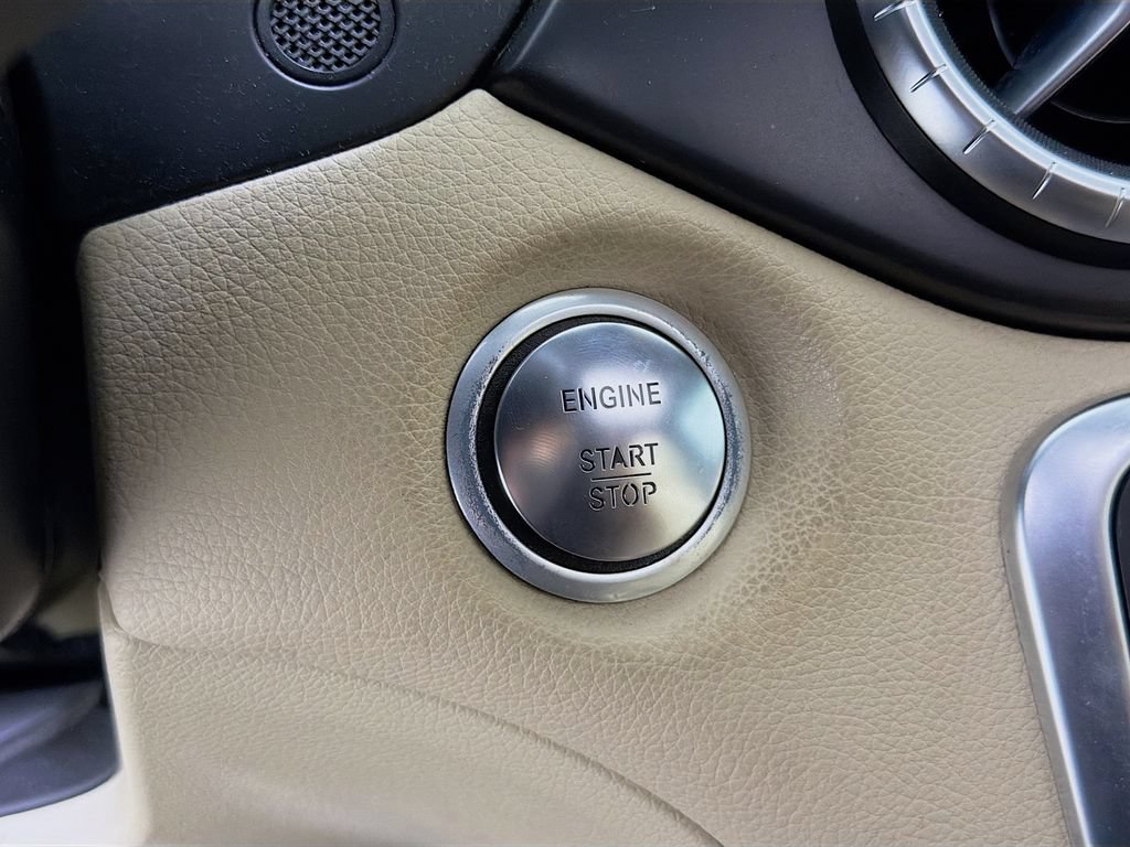 Used 2019 Mercedes-Benz CLA 250 4MATIC image 31