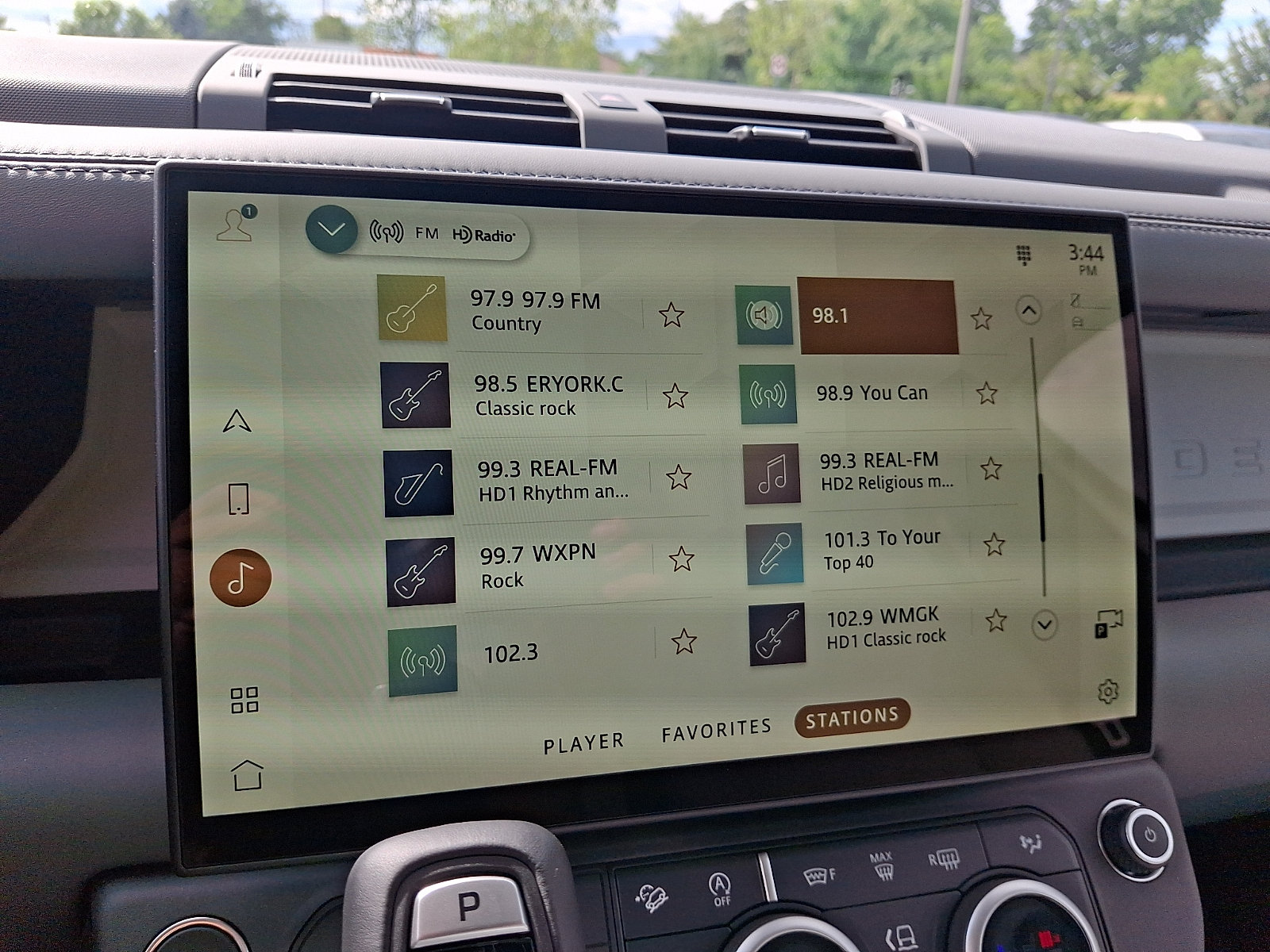 New 2026 Land Rover Defender 130 S AWD/4WD image 16