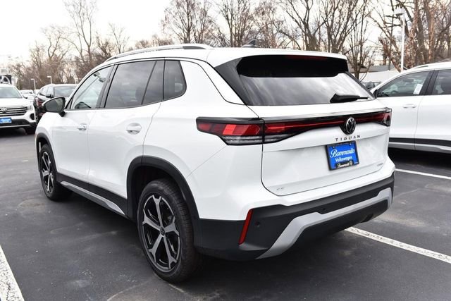 New 2026 Volkswagen Tiguan SE image 7