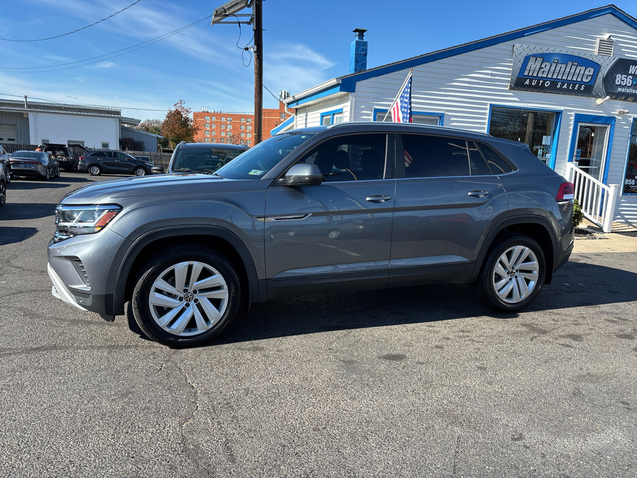Used 2021 Volkswagen Atlas Cross Sport SE image 6