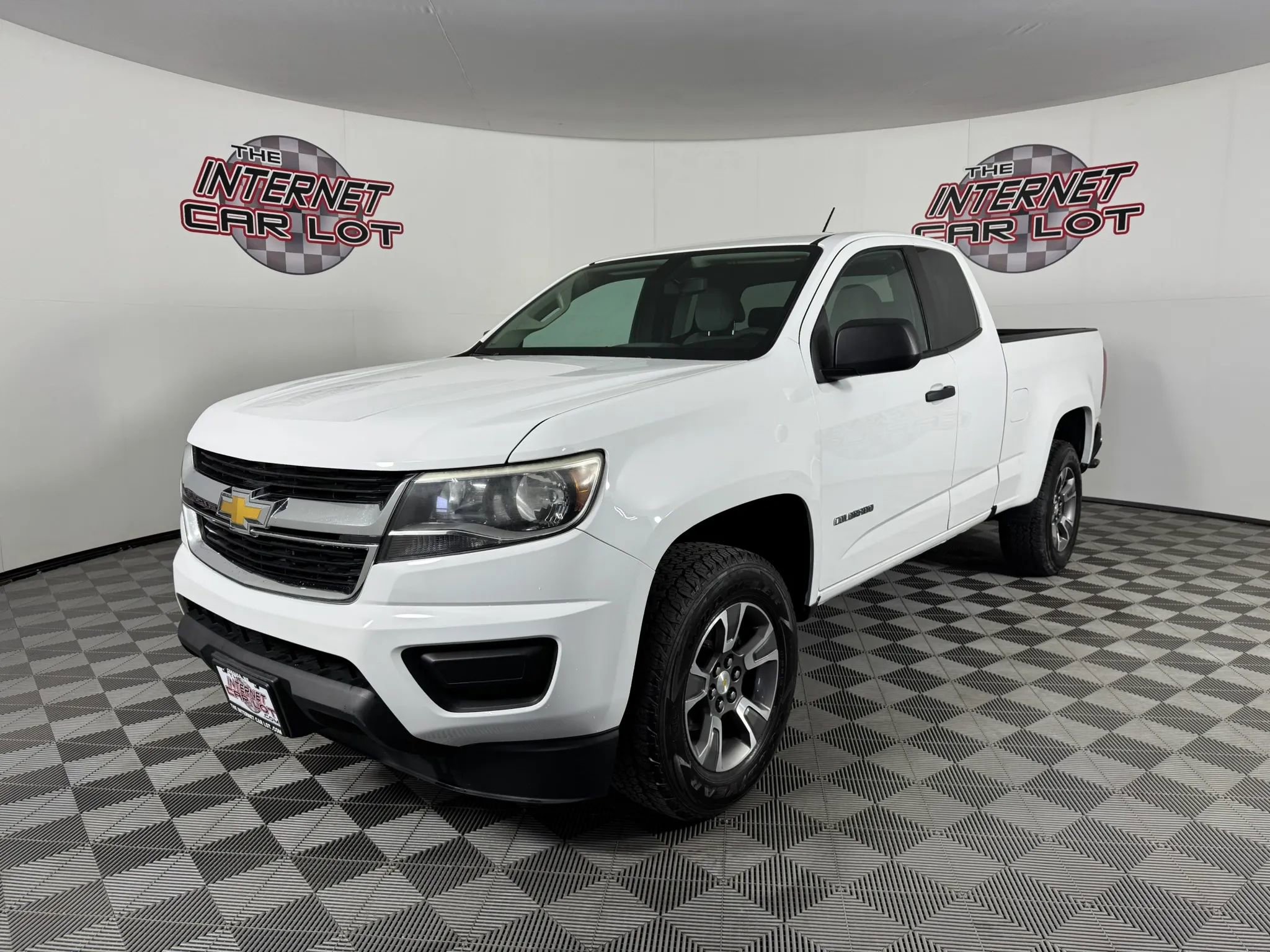 Used 2017 Chevrolet Colorado W/T RWD image 3