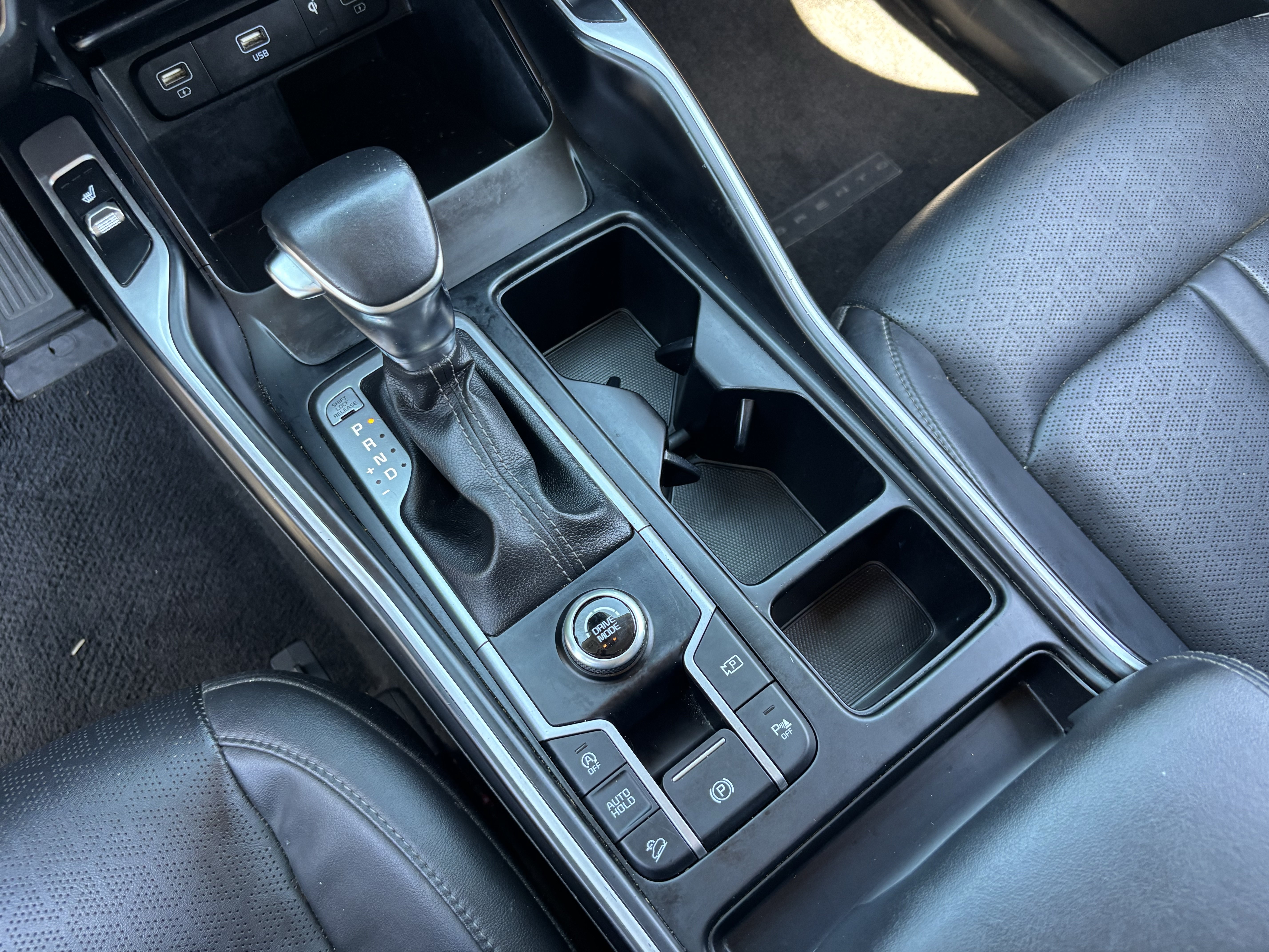 Certified 2022 Kia Sorento EX FWD image 23
