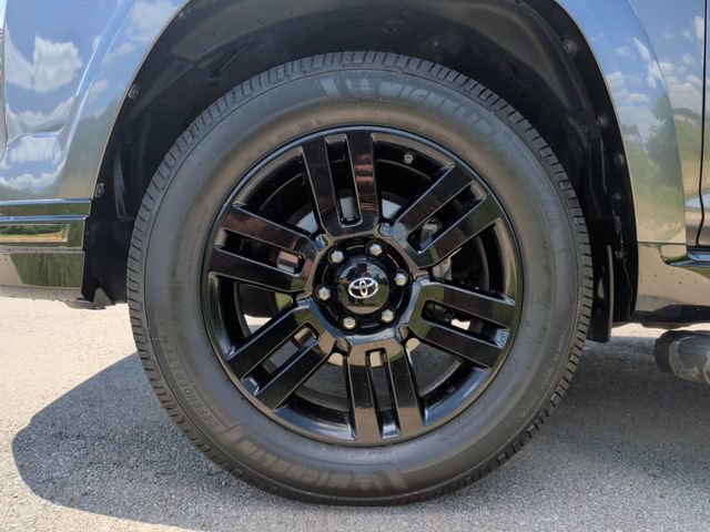 Used 2019 Toyota 4Runner Limited AWD/4WD image 29