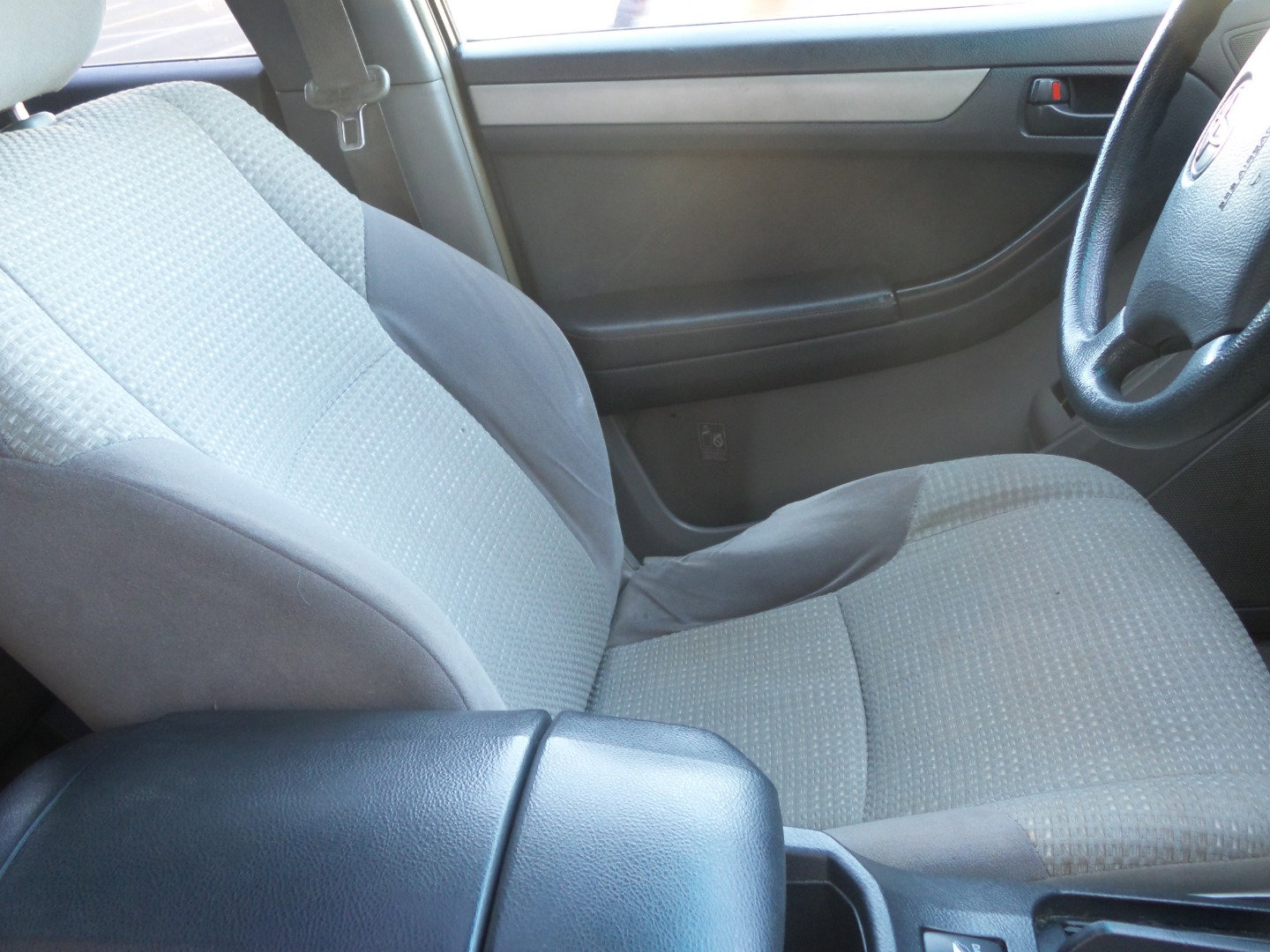 Used 2005 Toyota 4Runner SR5 AWD/4WD image 74