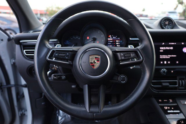Used 2023 Porsche Macan S image 28