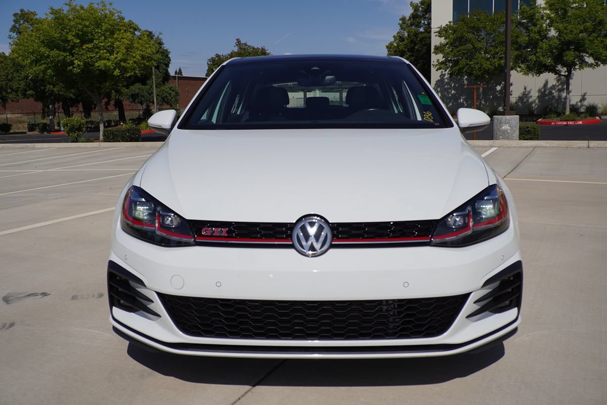 Used 2019 Volkswagen GTI SE FWD image 8
