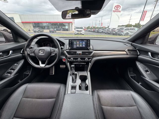Used 2019 Honda Accord Sport image 8