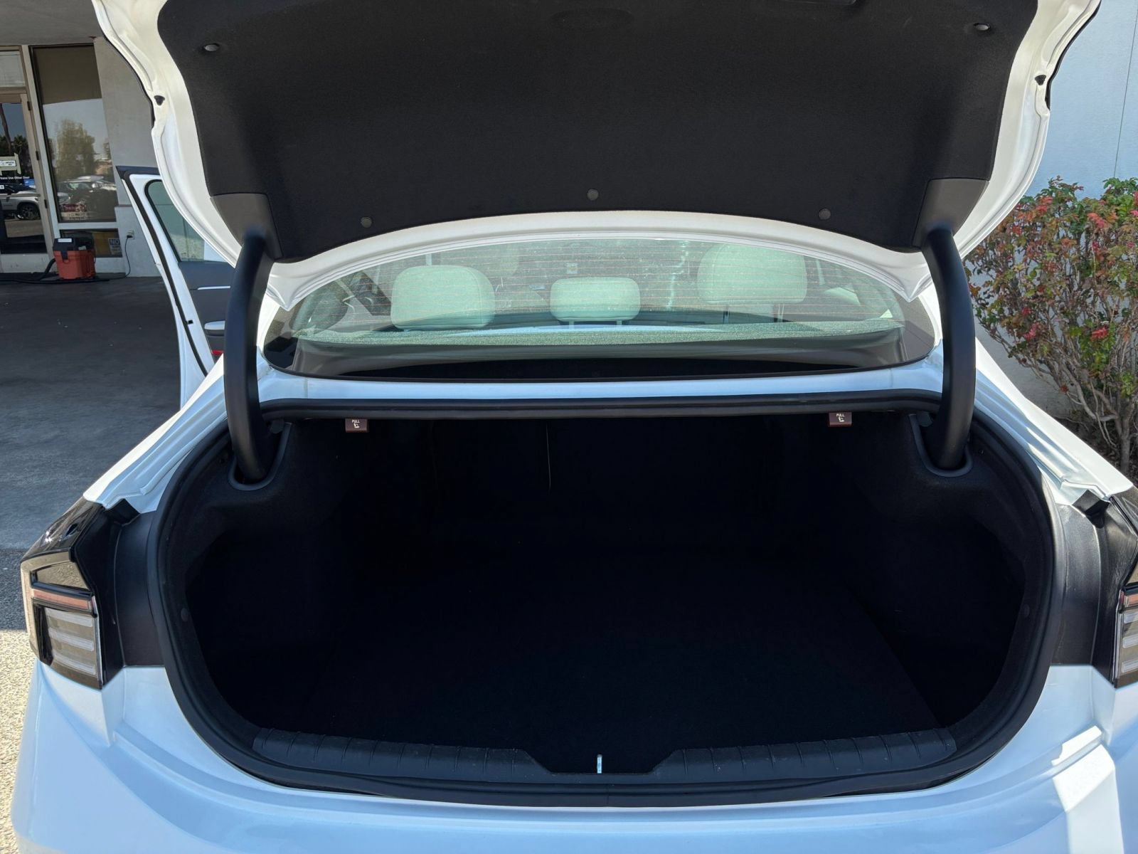 Used 2025 Hyundai Sonata SEL FWD image 27