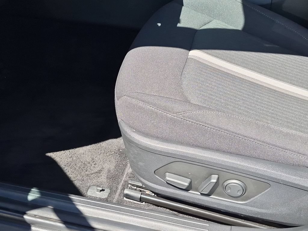 Used 2025 Hyundai Sonata SEL FWD image 14