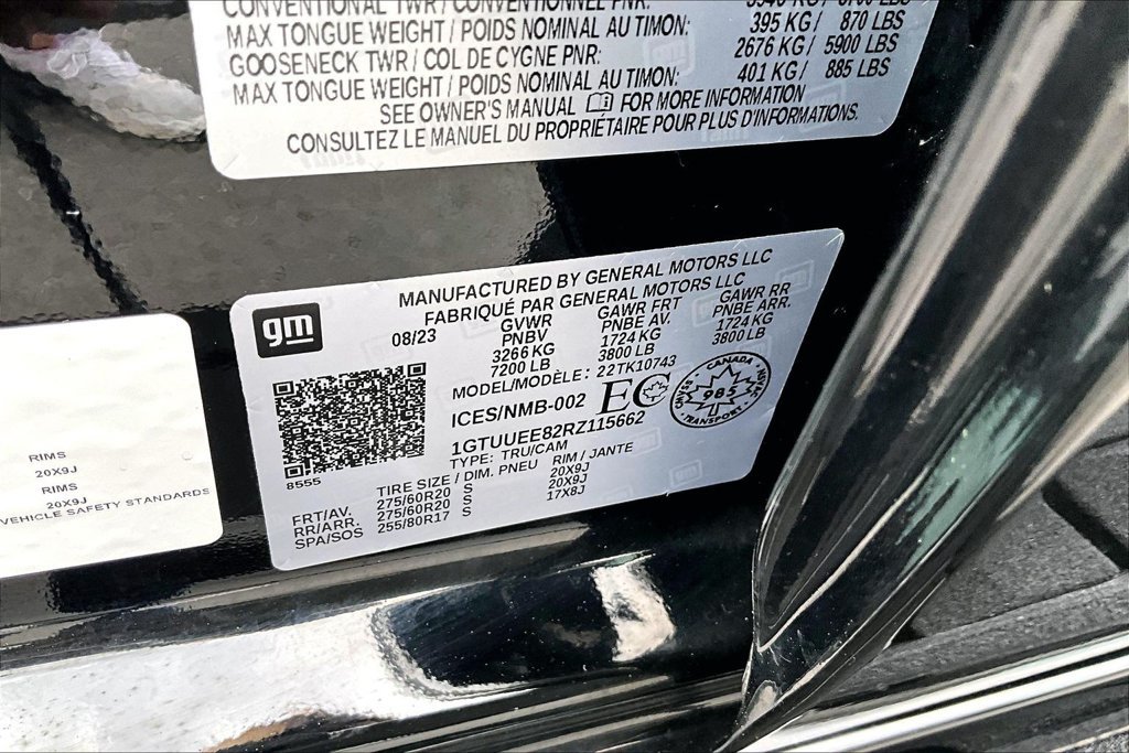 Used 2024 GMC Sierra 1500 AT4 w/ Technology Package AWD/4WD image 22