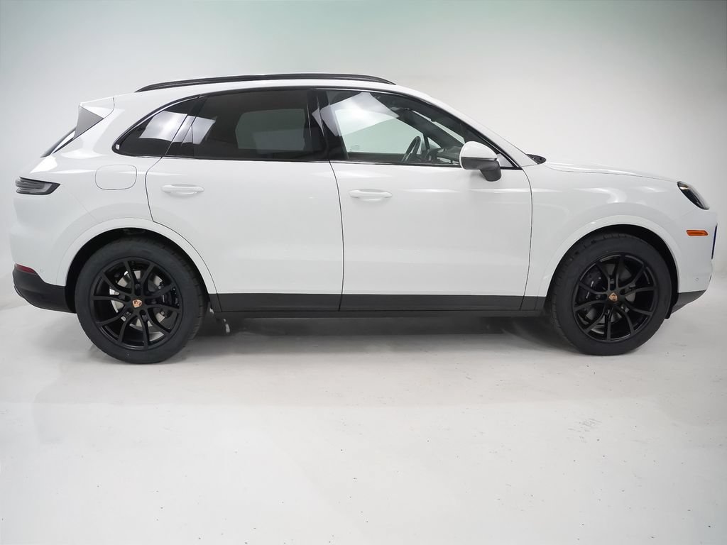 Certified 2026 Porsche Cayenne AWD/4WD image 9