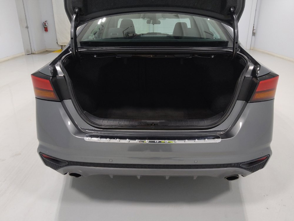 Used 2021 Nissan Altima 2.5 SR w/ SR Premium Package image 29