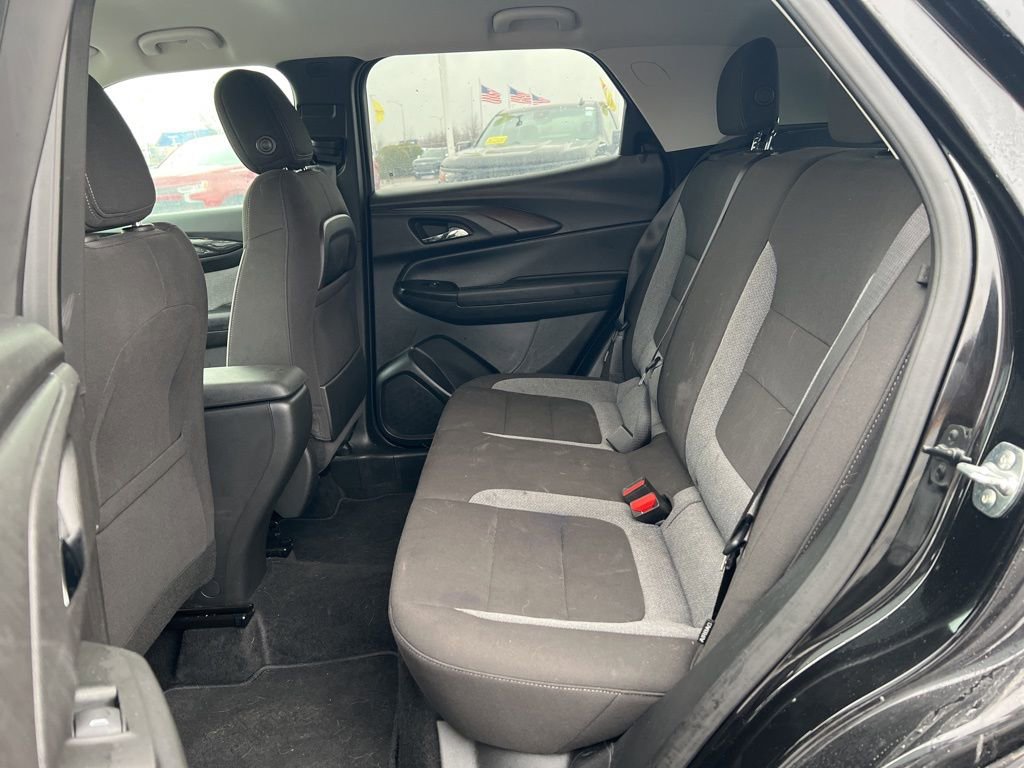 Used 2025 Chevrolet TrailBlazer LT w/ Driver Confidence Package image 26