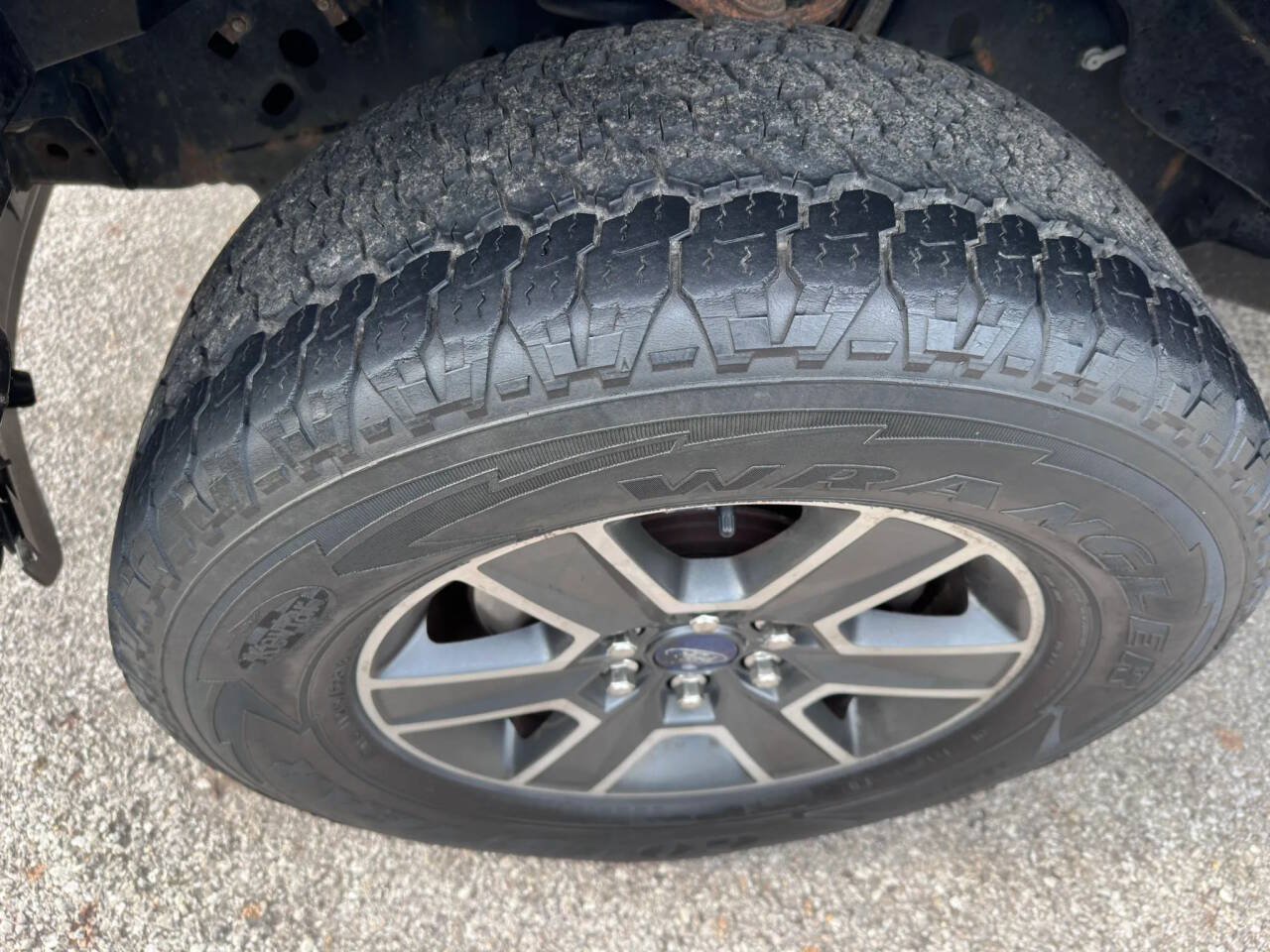 Used 2015 Ford F150 XL w/ Equipment Group 101A Mid AWD/4WD image 20
