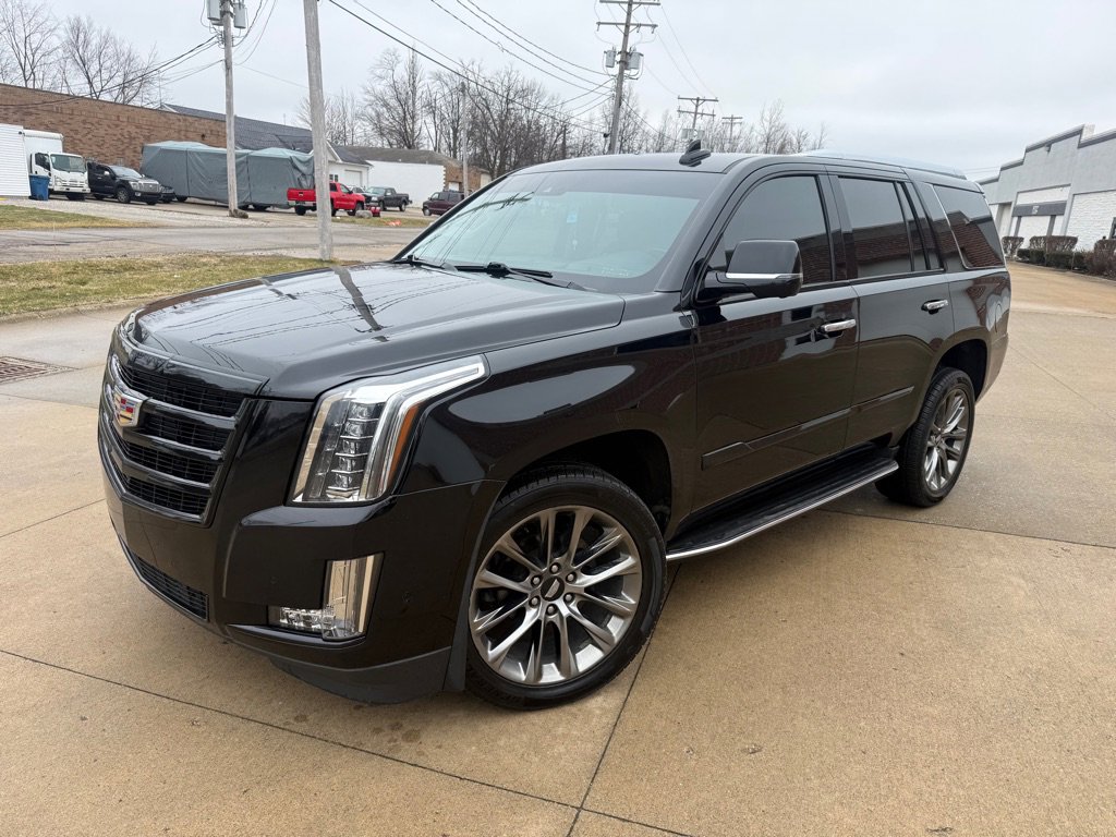 Used 2020 Cadillac Escalade Luxury w/ Escalade Sport Edition image 1