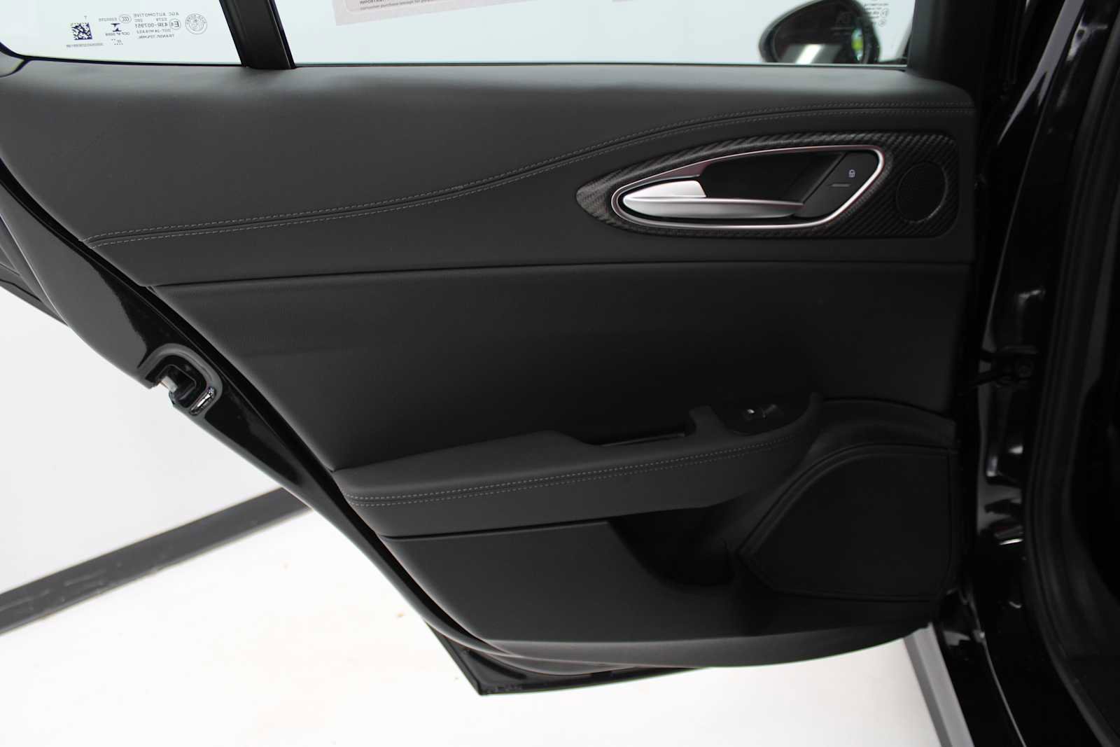 Used 2024 Alfa Romeo Giulia Quadrifoglio w/ Active Assist Plus Package image 34