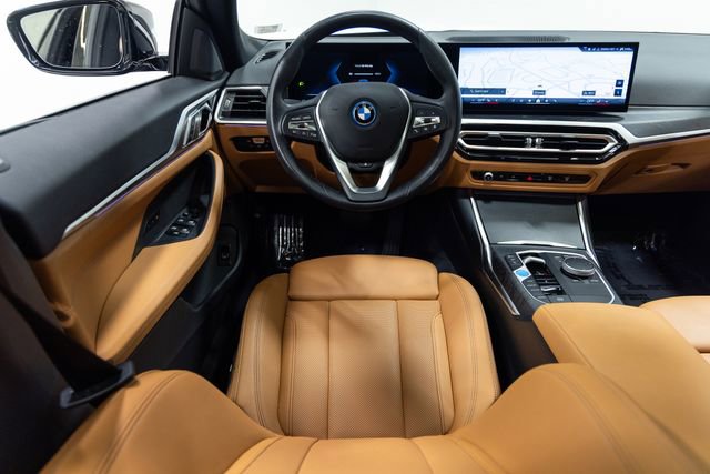 Used 2024 BMW i4 eDrive35 w/ Premium Package RWD image 3