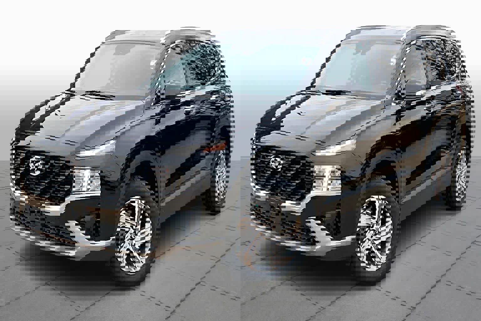 Used 2023 Hyundai Santa Fe SEL image 1