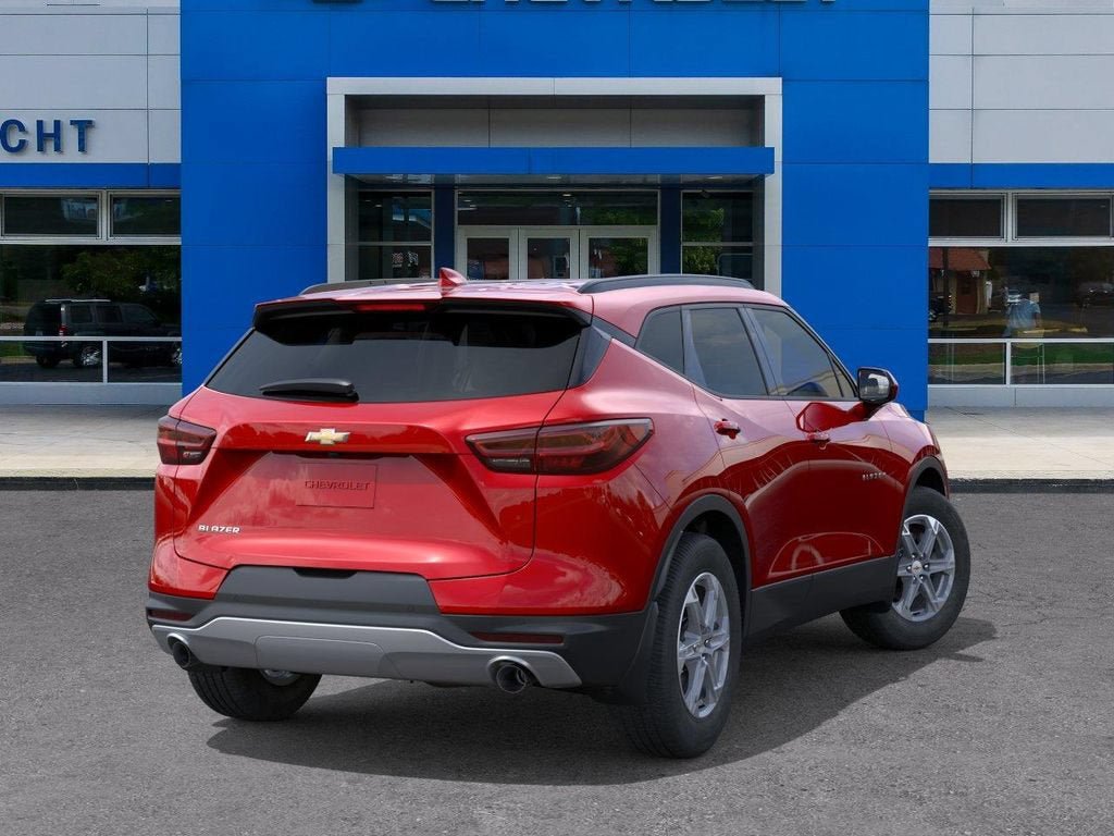New 2026 Chevrolet Blazer LT w/ Convenience Package FWD image 4