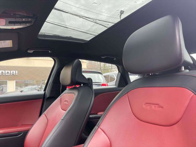 Used 2025 Kia K4 GT-Line w/ GT-Line Premium Package image 19
