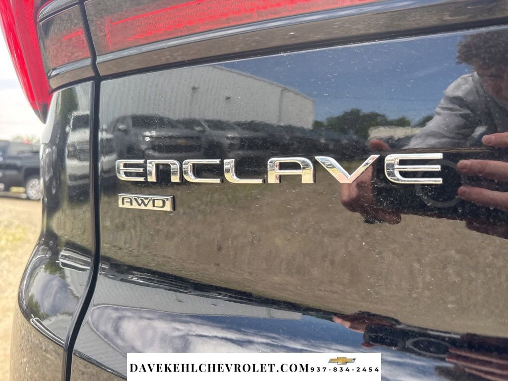Used 2025 Buick Enclave Sport Touring w/ Power Package AWD/4WD image 53