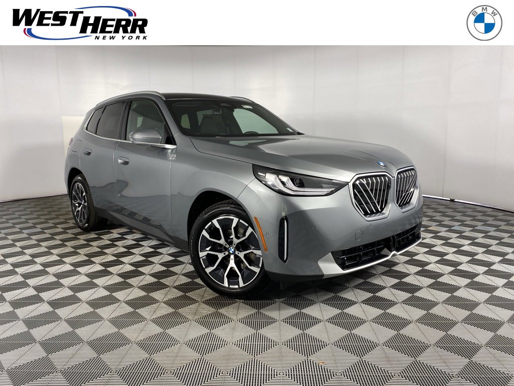 New 2025 BMW X3 xDrive30i w/ Premium Package