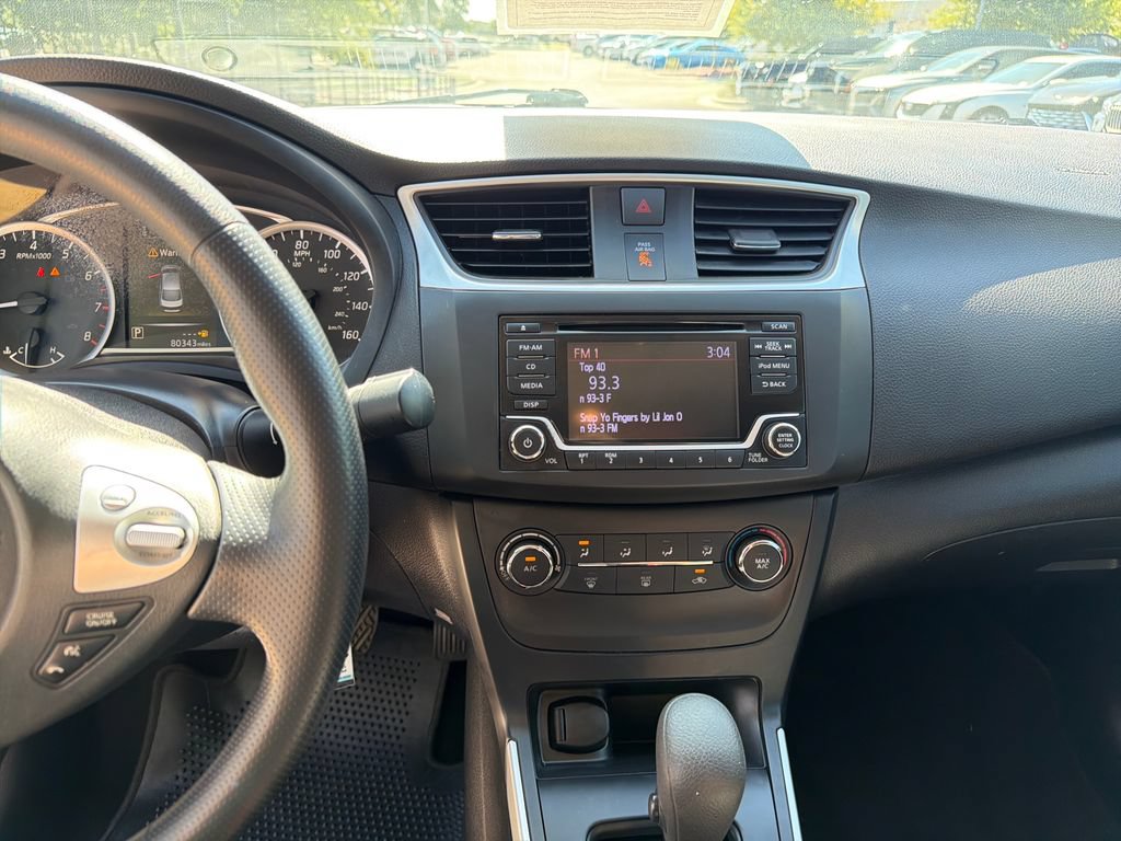 Used 2018 Nissan Sentra S FWD image 23