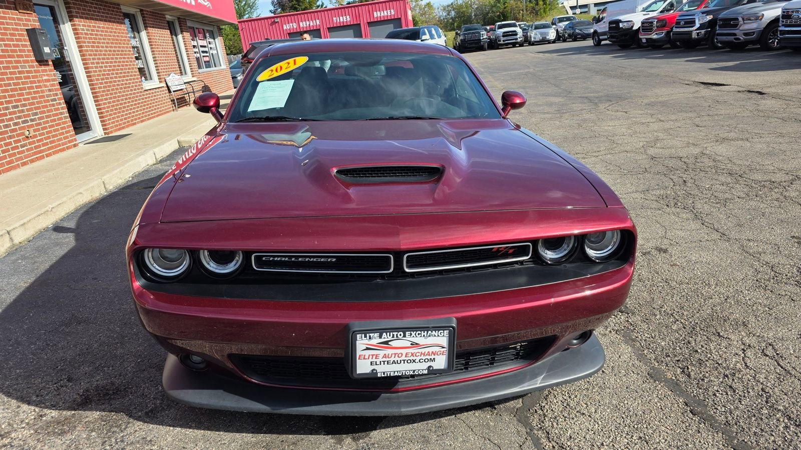 Used 2021 Dodge Challenger R/T image 3