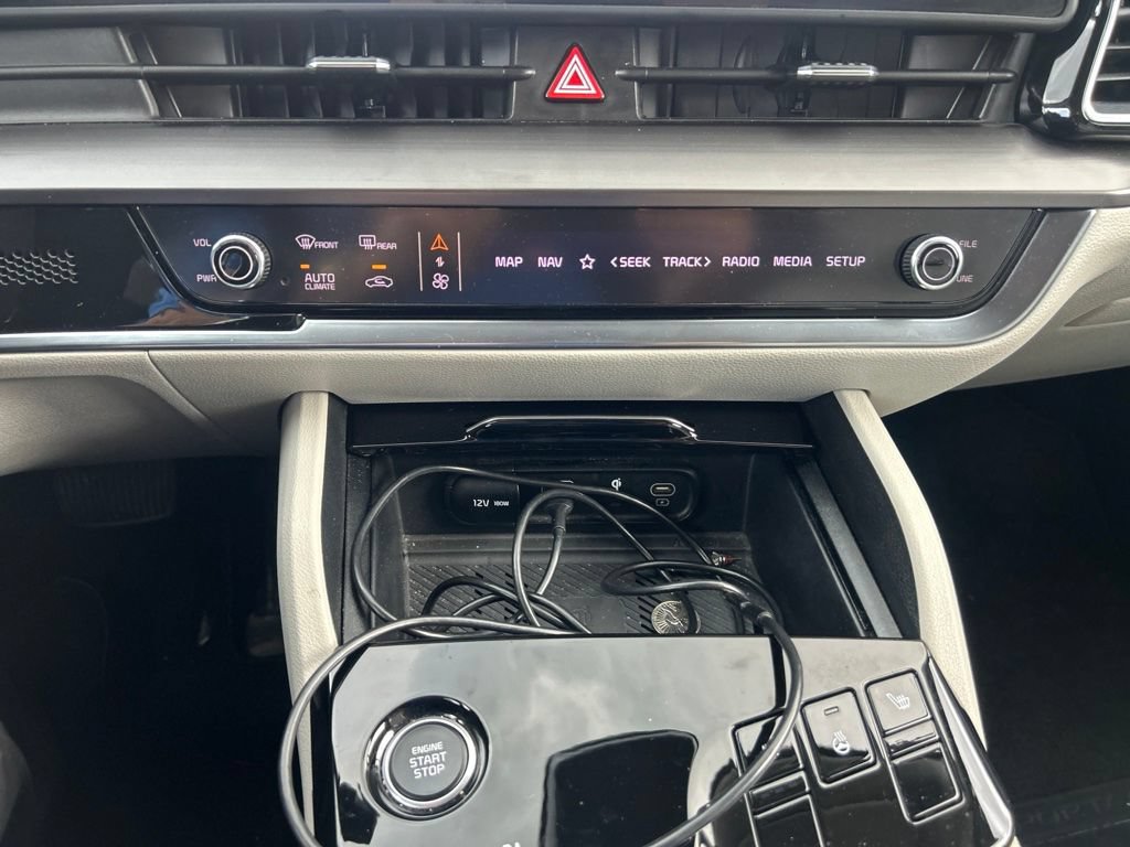 Certified 2023 Kia Sportage EX AWD/4WD image 13